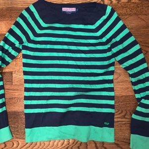 Women’s Vineyard Vines Sweater